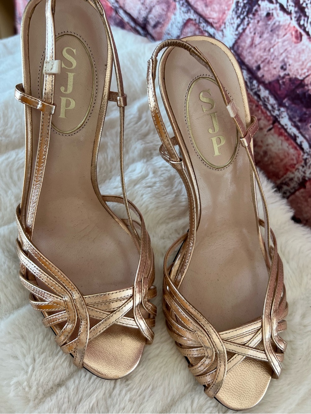 SJP by Sarah Jessica Parker Sophia Metallic Gold Slingback Heels - Picture 8 of 9